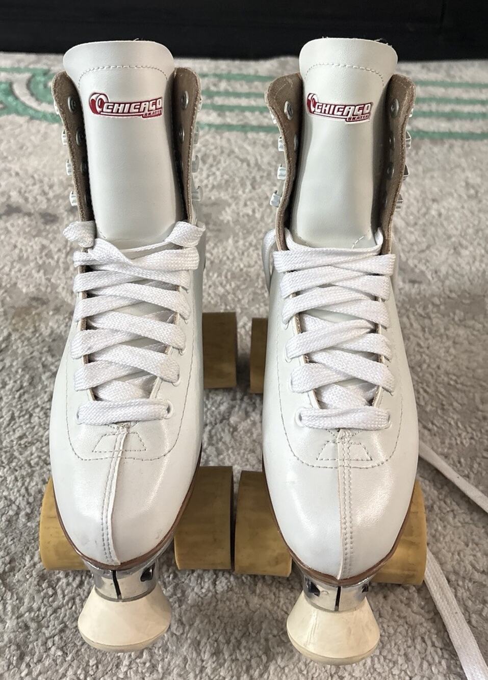 Vintage Chicago Womens Pro Star Roller Skates White Red Lace Up High Top SZ 7